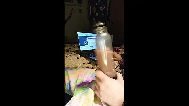 Snapshot of Gilgamesch1704 chatting on 12-02-25, 06:41 Gilgamesch1704 online show from 12-02-25, 06:41