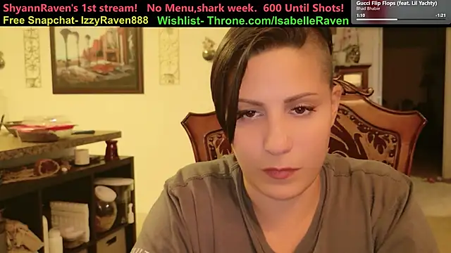 Snapshot of IsabelleRaven chatting on 06-26-26, 01:54 IsabelleRaven online show from 06-26-26, 01:54