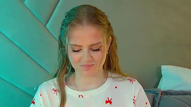 Snapshot of SelinSwarovski chatting on 03-11-26, 04:46 SelinSwarovski online show from 03-11-26, 04:46