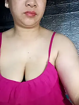 Snapshot of Basabetnga chatting on 04-07-26, 07:47 Basabetnga online show from 04-07-26, 07:47