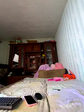 DreamKarina online show from 10-30-25, 06:30