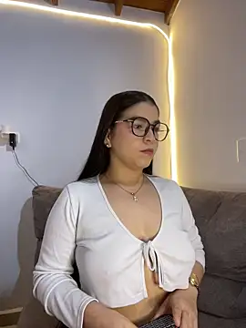 Blancanievess online show from 03-27-26, 02:50