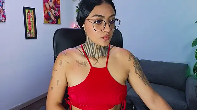 Snapshot of Lovely_celeste chatting on 07-17-26, 01:51 Lovely celeste online show from 07-17-26, 01:51