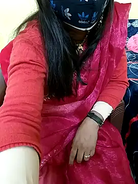 Snapshot of Simran-Kudi chatting on 12-24-24, 09:50 Simran-Kudi online show from 12-24-24, 09:50