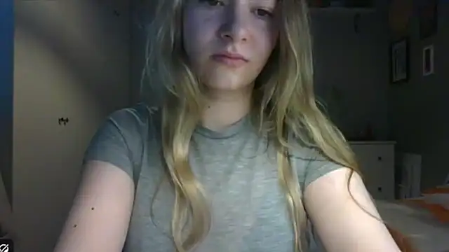 ROSIEx sweet online show from 06-08-26, 06:47