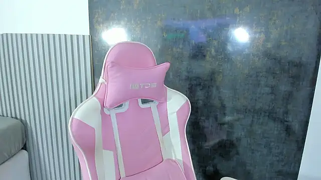 lana boomer online show from 02-12-26, 08:37