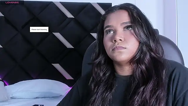 Carolina Evanss online show from 03-26-26, 03:56