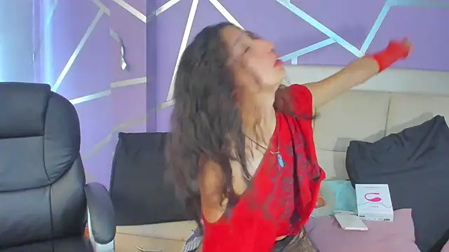 Queenjenn   online show from 01-23-25, 03:11