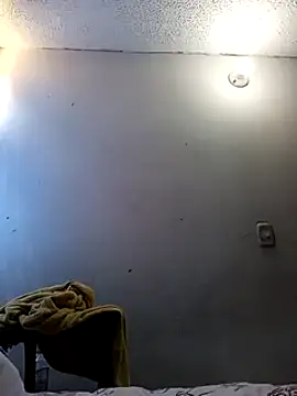 Queenjenn   online show from 02-05-25, 03:52