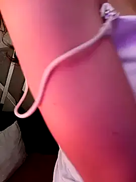 Queenjenn   online show from 02-16-25, 04:09