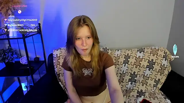 Snapshot of EvaStevs chatting on 12-29-24, 11:50 EvaStevs online show from 12-29-24, 11:50