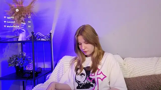 Snapshot of EvaStevs chatting on 01-10-25, 10:25 EvaStevs online show from 01-10-25, 10:25