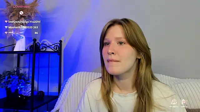 Snapshot of EvaStevs chatting on 01-11-25, 07:38 EvaStevs online show from 01-11-25, 07:38