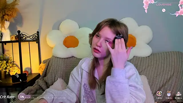 Snapshot of EvaStevs chatting on 02-08-25, 12:38 EvaStevs online show from 02-08-25, 12:38