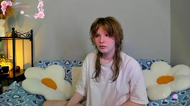 Snapshot of EvaStevs chatting on 02-23-25, 06:45 EvaStevs online show from 02-23-25, 06:45