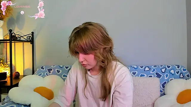 Snapshot of EvaStevs chatting on 02-23-25, 09:59 EvaStevs online show from 02-23-25, 09:59