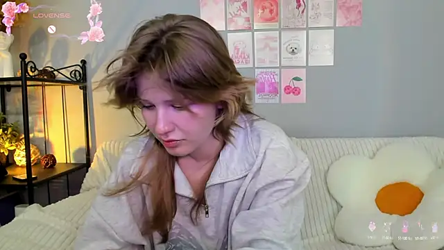 Snapshot of EvaStevs chatting on 03-15-25, 01:52 EvaStevs online show from 03-15-25, 01:52