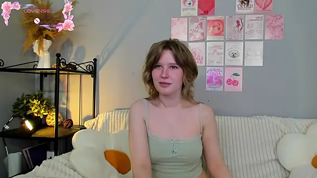 Snapshot of EvaStevs chatting on 03-15-25, 05:48 EvaStevs online show from 03-15-25, 05:48