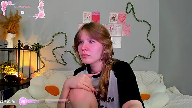 Snapshot of EvaStevs chatting on 03-22-25, 09:42 EvaStevs online show from 03-22-25, 09:42