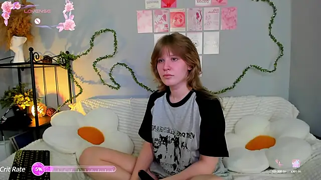 Snapshot of EvaStevs chatting on 03-23-25, 02:04 EvaStevs online show from 03-23-25, 02:04