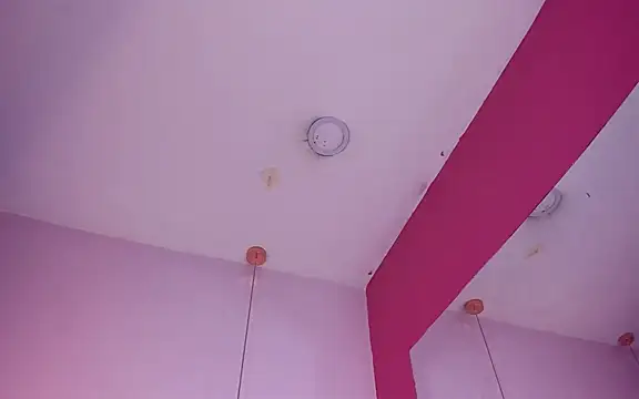 Anastasia Whitee online show from 02-17-25, 03:20