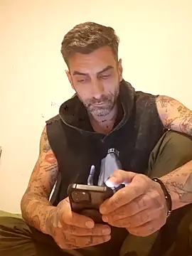 Italian69am online show from 04-12-26, 08:08