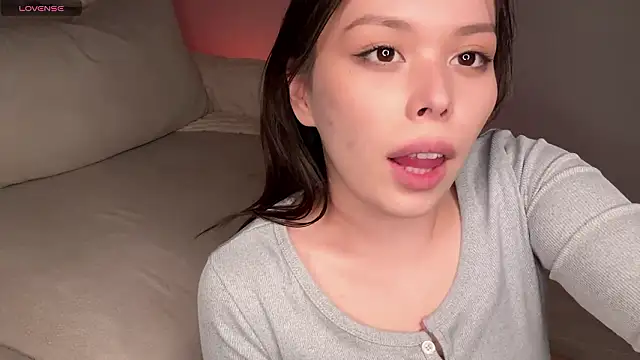 Snapshot of Mellovely chatting on 03-02-26, 04:25 Mellovely online show from 03-02-26, 04:25