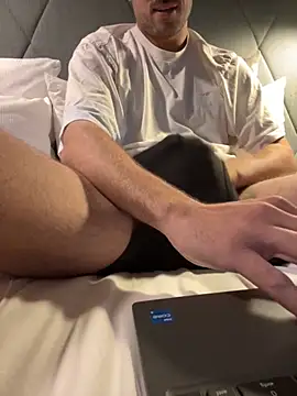 taallguyy 196 online show from 10-12-25, 06:18