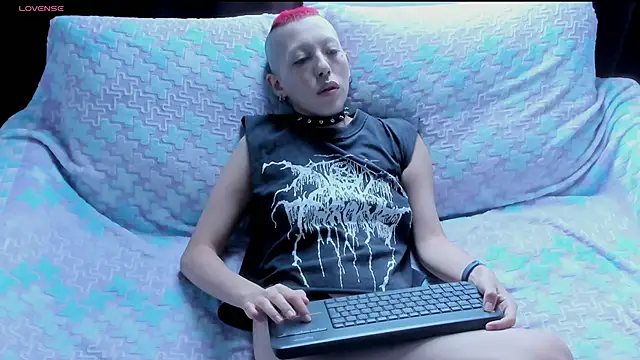 lnxmst online show from 03-18-26, 04:54