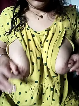 Snapshot of Sneha_gril chatting on 03-02-26, 04:03 Sneha gril online show from 03-02-26, 04:03