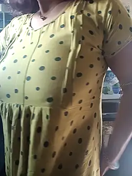 Snapshot of Sneha_gril chatting on 03-02-26, 09:16 Sneha gril online show from 03-02-26, 09:16