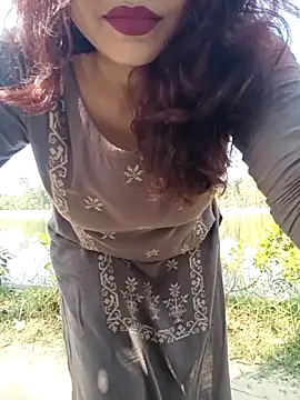 Snapshot of Sneha_gril chatting on 03-27-26, 08:26 Sneha gril online show from 03-27-26, 08:26