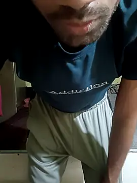Skinny Bigass 23 online show from 05-16-26, 06:43