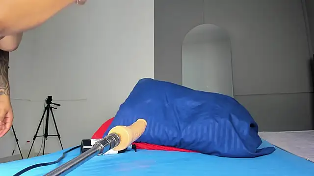 ariana nix online show from 01-31-26, 07:23