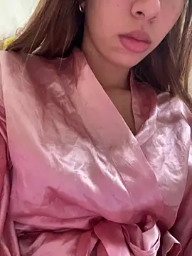Aaliyah Salma online show from 05-01-26, 07:07