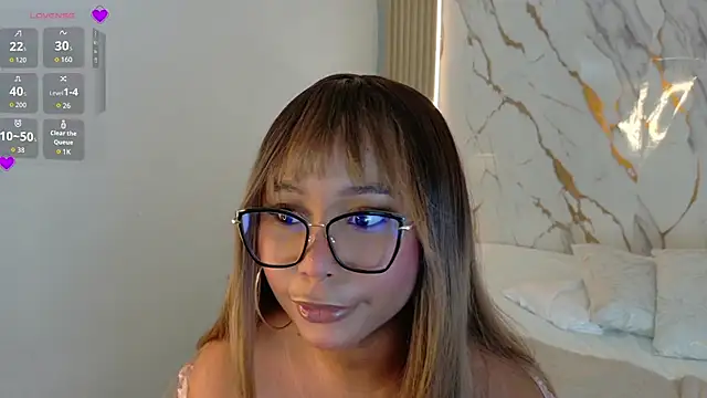 Snapshot of RachellEbony chatting on 05-11-26, 02:01 RachellEbony online show from 05-11-26, 02:01