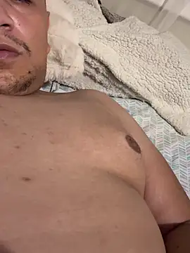 Snapshot of stevenramirez1996 chatting on 03-23-26, 05:44 stevenramirez1996 online show from 03-23-26, 05:44