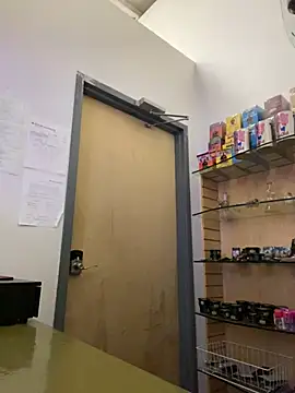 Snapshot of jr91esl chatting on 02-13-25, 01:08 jr91esl online show from 02-13-25, 01:08