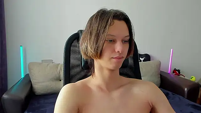 Ostin meow online show from 03-11-26, 06:41