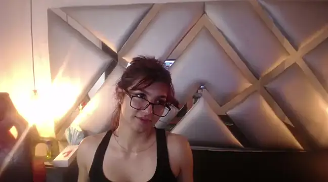 Snapshot of EndlessNightfx chatting on 01-11-25, 07:17 EndlessNightfx online show from 01-11-25, 07:17