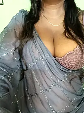 Snapshot of TANIYA-98 chatting on 07-11-26, 10:18 TANIYA-98 online show from 07-11-26, 10:18