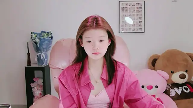 yangyang-1115 online show from 05-06-26, 04:41