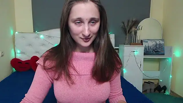 Snapshot of MichelLeee chatting on 01-19-26, 12:31 MichelLeee online show from 01-19-26, 12:31