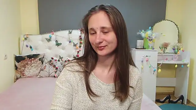 Snapshot of MichelLeee chatting on 04-07-26, 11:21 MichelLeee online show from 04-07-26, 11:21