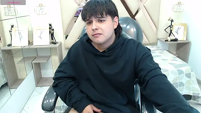 AndrewPherson online show from 01-06-25, 04:55