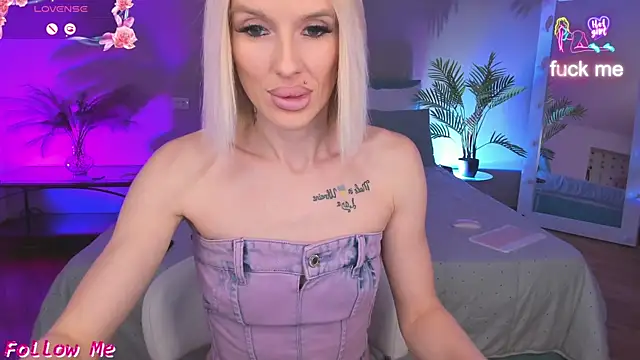 Lana kitty   online show from 04-05-26, 10:29