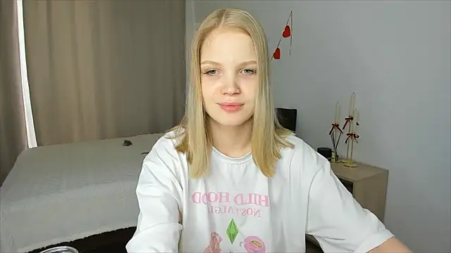 Xloe Queen online show from 02-22-26, 11:20