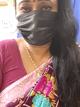 Snapshot of rekha_naier chatting on 06-29-26, 02:17 rekha naier online show from 06-29-26, 02:17