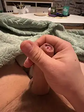 daniii27u online show from 04-02-26, 11:13