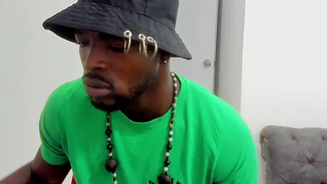 Snapshot of Dylan_Taylor chatting on 03-16-26, 12:42 Dylan Taylor online show from 03-16-26, 12:42